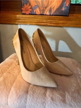 JustFab blush Pointed-Toe Stiletto Pumps with Gold Embellished Heel